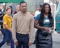 Abbott Elementary – Gregory Eddie (Tyler James Williams) und Ava Coleman (Janelle James)