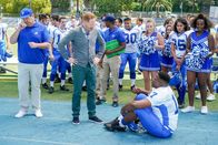 Modern Family – L-R: Cameron Tucker (Eric Stonestreet), Mitchell Pritchett (Jesse Tyler Ferguson), Dwight (Winston Duke)