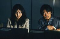 Ring - Das Original – Reiko (Nanako Matsushima) und Ryûji (Hiroyuki Sanada) sind einem bedrohlichen Geheimnis auf der Spur.