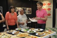 In Teufels Küche mit Gordon Ramsay – Gordon Ramsay (r.)