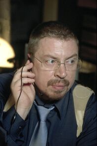 Nachtschicht – 30. Hauptkommissar Bo Erichsen (Armin Rohde) kennt den Geiselnehmer bereits von einer früheren Festnahme und weiß, mit wem er es zu tun hat.
