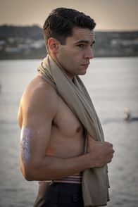 Catch-22 – Yossarian (Christopher Abbott)