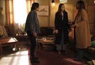 The Flash – (v.l.n.r.) Tinya Wazzo (Mika Abdalla); Sue Dearbon (Natalie Dreyfuss); Iris West-Allen (Candice Patton)