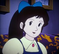 Alice im Wunderland – Celia wartet auf ihre Schwester Alice. Sie möchte neue Wunderlandgeschichten hören.