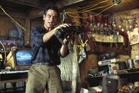 Explosiv - Blown Away – Der irre Bombenleger Ryan Gaerity (Tommy Lee Jones) will seinem einstigen Kameraden Jimmy das Leben zur Hölle machen.