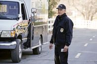 Navy CIS – Muss zusammen mit seinem Team einen neuen Fall lösen: Gibbs (Mark Harmon) ...