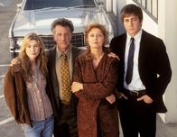 Moonlight Mile – Bertie Knox (Ellen Pompeo), Ben Floss (Dustin Hoffman), Jojo Floss (Susan Sarandon) und Joe Nast (Jake Gyllenhaal)