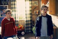 Malcolm mittendrin – L-R: Malcolm (Frankie Muniz) und Reese (Justin Berfield)