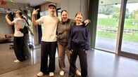 My Move - Vol. 5 – Titus und Mia trainieren mit Trainerin Lar (Mitte).
