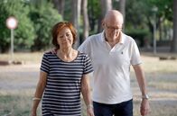 Das Rätsel der ewigen Jugend – Virginia Maranos Ehemann Giovanni ist an Alzheimer erkrankt. Diätkuren könnten bei der Stabilisation seines Zustandes geholfen haben.