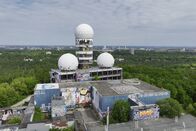 Reporter – Reporter Ode an Berlin Brachen wie die ehemalige Abhörstation auf demTeufelsberg verschwinden. 2022