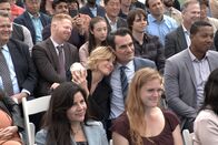Modern Family – Claire Dunphy (Julie Bowen), Phil Dunphy (Ty Burrell)
