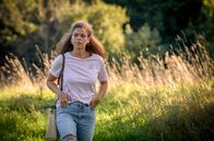 Sturm der Liebe – Ana (Soluna-Delta Kokol, M.) überlegt, wie es mit ihr und Philipp jetzt weitergeht.