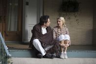 Gefühlt Mitte Zwanzig – Josh (Ben Stiller, l.); Cornelia (Naomi Watts, r.)