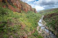 Australiens wilder Westen – Zwar machen Stromschnellen die Reise auf dem Martuwarra (Fitzroy River) beschwerlich, doch für das Volk der Nyikina ist der Fluss ein Ort von großer kultureller und biologischer Bedeutung.