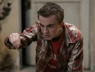 Malcolm mittendrin – Malcolm (Frankie Muniz) hat nur Blödsinn im Kopf ...