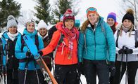 Winter im Bergsteigerdorf Ramsau – Skitour und Schneeschuhgruppe mit Wanderführerin Ursula Gschoßmann aus Ramsau und Annette Krause .