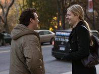Two Lovers – Leonard (Joaquin Phoenix) hat sich in seine neue Nachbarin Michelle (Gwyneth Paltrow) verliebt.