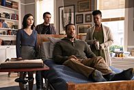 Lincoln Rhyme: Der Knochenjäger – (v.l.n.r.) Kate (Brooke Lyons); Felix (Tate Ellington); Lincoln Rhyme (Russell Hornsby); Claire (Roslyn Ruff)