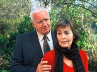 Meine große Liebe – Nach Jahrzehnten sehen Vera (Thekla Carola Wied) und ihr Ex-Geliebter Werner (Peter Bongartz) sich das erste Mal wieder.