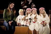 Heimatleuchten – Stille Nacht Historienspiel Laufen - die Friedensengerl mit Conny Buergler.