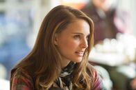 Thor – Die Forscherin Jane Foster (Natalie Portman) beobachtet seit Jahren spektakuläre Naturerscheinungen. Eines dieser Ereignisse wird ihr Leben erheblich verändern ...