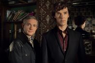 Sherlock – Dr. John Watson (Martin Freeman, l.); Sherlock Holmes (Benedict Cumberbatch, r.)
