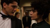 Grand Hotel – l-r: Julio Olmedo(Yon González),Doña Teresa (Adriana Ozores)