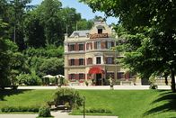 Sturm der Liebe – Der Fürstenhof, ein fiktives oberbayerisches Luxushotel, ist Schauplatz der erfolgreichsten Telenovela im deutschen Fernsehen.