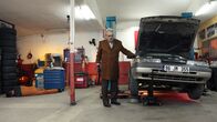 Ein guter Mensch – Agâh Beyoğlus (Haluk Bilginer) Wutanfälle sind auf seine Alzheimererkrankung zurückzuführen. Die Morde, die er begeht, nicht.