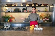 Zu Tisch mit Lucie - Kitchen Hacks – Wie pochiert man ein Ei? Köchin Lucie Fischer-Chapalain hat verschiedene Tipps.