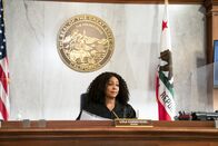 All Rise - Die Richterin – Lola Carmichael (Simone Missick)