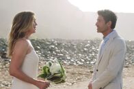 Grey's Anatomy – Ellen Pompeo (Dr. Meredith Grey), Patrick Dempsey (Dr. Derek Shepherd).