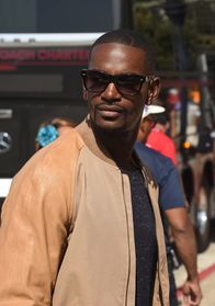 Pitch – Blip Sanders (Mo McRae)