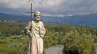 Unterwegs auf Europas Pilgerwegen – Seit Jahrhunderten wandern Pilger aus dem Norden Europas auf der Via Francigena bis nach Rom – ins Zentrum der Christenheit. Bis heute hat der alte Pilgerweg seinen Reiz nicht verloren.