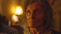 In the Trap – Old woman (Delena Kidd)