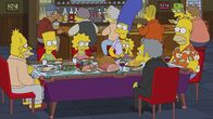 Die Simpsons – "Die Simpsons", "Weihnachten in Florida." Kaum ist Thanksgiving vorbei, packt die Simpsons die Vorfreude auf das Weihnachtfest. Bart und Lisa wünschen sich einen neuen Fernseher. Um ein 'Black Friday'-Schnäppchen zu ergattern, stellt Marge sich mitten in einer frostigen Nacht vor dem Shopping Center an - doch vergeblich. Da hat Lisa eine fabelhafte Idee: Warum nicht Weihnachten in Florida verbringen? Prompt wird ein billiges Hotel gebucht und los geht's! Doch das erhoffte Idyll erweist sich als Fiasko.