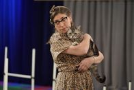 Call Me Kat – Kat (Mayim Bialik)