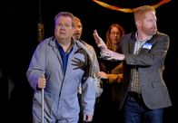 Modern Family – Cameron Tucker (Eric Stonestreet, l.); Mitchell Pritchett (Jesse Tyler Ferguson, r.)