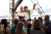 No tomorrow – Gloria Covington (Gigi Rice, l.); Greg Covington (Ted McGinley, r.)