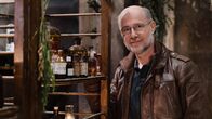 Drogen - Eine Weltgeschichte – Professor Harald Lesch zeigt, wie Drogen Weltgeschichte schrieben.