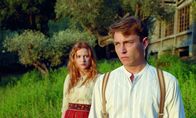 Renoir – Andrée Heuschling (Christa Théret, l.); Jean Renoir (Vincent Rottiers, r.)