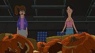 Bob's Burgers – Gayle, l.; Linda, r.