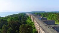 Lost Places – Erholungsurlaub oder Gehirnwäsche? Welche Intention wurde mit dem Bau des riesigen Komplexes in Prora an der deutschen Ostseeküste wirklich verfolgt?
