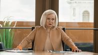 Yellowstone – Caroline Warner (Jacki Weaver)
