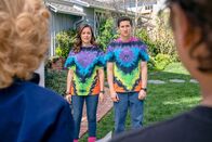 The Goldbergs – Hayley Orrantia (Erica Goldberg), Sam Lerner (Geoff Schwartz).