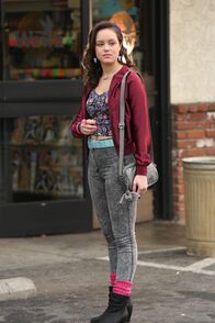 The Goldbergs – Hayley Orrantia (Erica Goldberg).