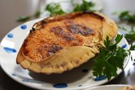 Zu Tisch ... – Zu Tisch San Sebastian – Spanien Überbackene Teufelskrabbe Copyright: SRF/Steffen Bohnert