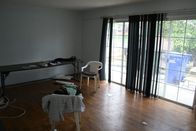 Die Super-Makler - Top oder Flop? – Das renovierungsbedürftige Haus in Torrance hat Potential, doch Risse im Fundament stellen ein Problem dar.