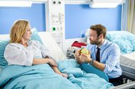 Bettys Diagnose – Tanja Neugebauer (Sonsee Neu) und Jan Petersen (Matthias Ziesing).